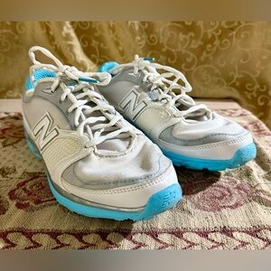 New Balance Women's 1540 V2 Running Shoes in White and Bluebell Size 9 D